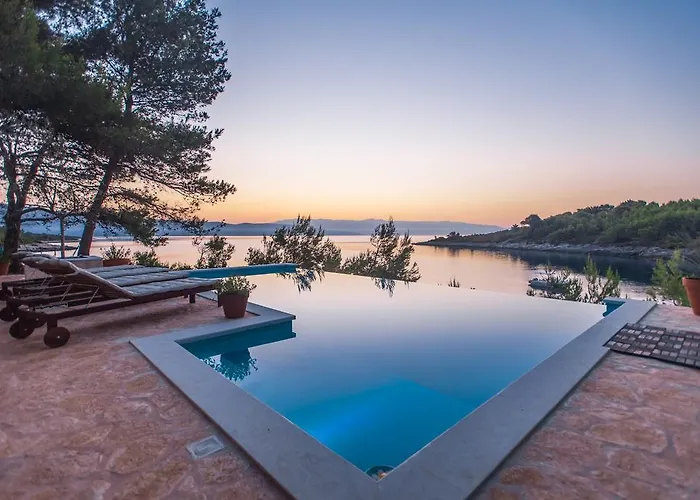 Aqua Residence